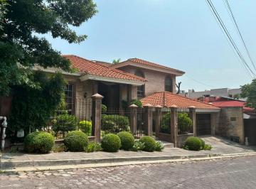 Casa de 3 habitaciones, San Pedro Garza García · Casa en Venta. Residencial Chipinque San Pedro Garza García