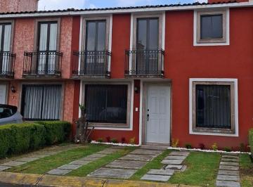 Casa de 4 habitaciones, Toluca · Casa en Venta en Valle de San José. Toluca