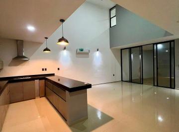 Casa de 2 habitaciones, Mérida · Townhouse en Renta Temozon Norte