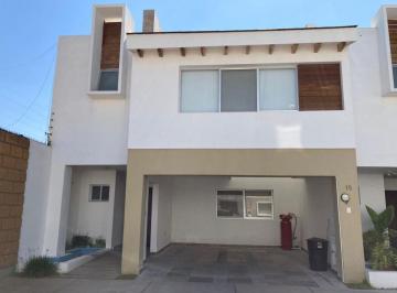 Casa de 3 habitaciones, Aguascalientes · Casa en Renta Amueblada Rinconada Zaragoza Aguascalientes