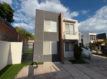 Casa en condominio de 4 habitaciones, Aguascalientes · Rmc - Casa en Renta en Bonaterra Residencial Coto 3