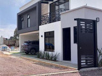 Casa · 220m² · 3 Recámaras · 2 Estacionamientos · Casa en Venta Residencial Adara, Ocoyoacac