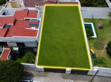 Terreno / Lote · 250m² · Terreno en Venta en Jardines de Guadalupe