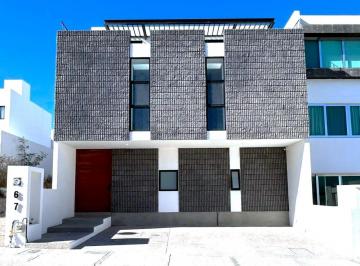 Casa · 148m² · 3 Recámaras · 3 Estacionamientos · Casa Inteligente en Venta en Zibata