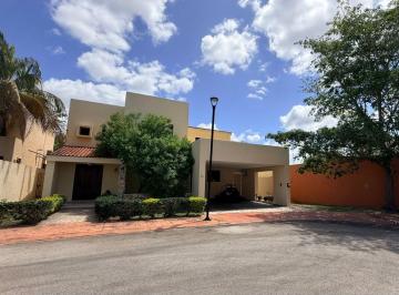 Casa de 3 habitaciones, Mérida · Merida Venta Casa en Esquina Privada Xamankab Cerca City Center y Periferico Norte