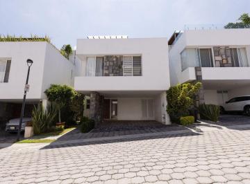 Casa de 3 habitaciones, Puebla · ¡Casa Disponible en Venta en Arboledas de Zavaleta! con Entrega Inmediata