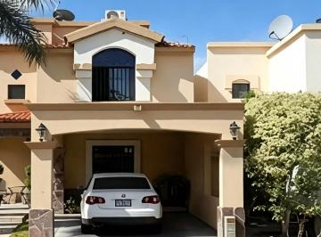 Casa de 4 habitaciones, Hermosillo · ¡Oportunidad! Casa Montecarlo Hermosillo: Privada, Gran Seguridad, Alta Plusvalía y Conectividad
