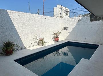 Casa de 6 habitaciones, Acapulco de Juárez · Oportunidad Casa Para Habitar de Inmediato