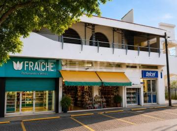 Local comercial · 192m² · Terraza en Renta en Constitucion 170, Centro, Tecoman, Col.