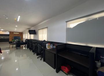 Oficina , Mérida · Oficina en Renta, Equipada y Amueblada con 30 Paneles Solares.