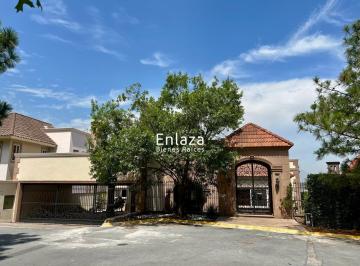 Casa en Venta en Las Calzadas · Casa en Venta en Las Calzadas