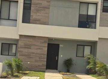 Casa en condominio de 2 habitaciones, El Marqués · Casa en Renta Comoda en Condominio 2 Recamaras