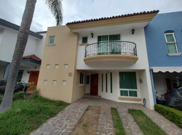 Casa en condominio de 3 habitaciones, Tlajomulco de Zúñiga · Casa en Venta en Los Manzanos, San Agustín