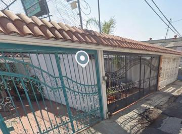 Casa de 3 habitaciones, Guadalajara · Excelente Propiedad Ubicada en Priv. Violeta #817, Guadalajara, Jalisco