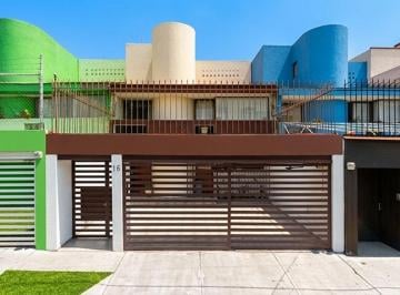 Casa de 4 habitaciones, Tlalpan · Vendo Casa en Tlalpan