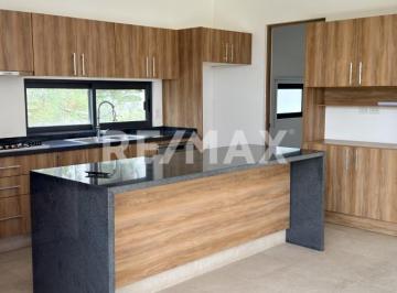 Casa en condominio de 4 habitaciones, Querétaro · Casa en Venta Altozano Querétaro