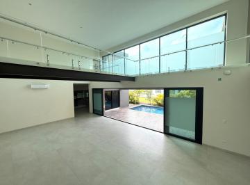 Casa · 728m² · 4 Recámaras · 5 Estacionamientos · Casa en Venta en Lagos del Sol