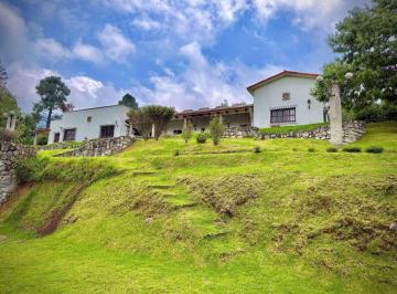 Casa de 3 habitaciones, Lerma · Casa en Venta en Salazar, Lerma | 11,000 m² de Terreno | Zona Hípica
