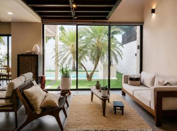 Casa de 3 habitaciones, Mérida · Casa Amueblada de 3 Recámaras con Piscina y Paneles Solares en Renta en Parque Natura