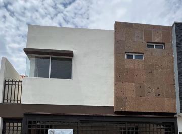 Casa · 152m² · 3 Recámaras · 2 Estacionamientos · Casa en Renta en Mirador de La Silla, Guadalupe, N. L.