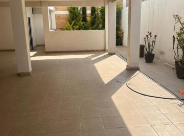 Departamento · 60m² · 3 Recámaras · 1 Estacionamiento · Departamento en Venta en Av Centenario con Alberca a 3 Cuadras de Centro Comercial