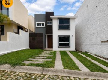 Casa de 3 habitaciones, Tlajomulco de Zúñiga · Casa en Venta Dentro de Condominio Cortijo San Agustín, Al Sur de Guadalajara.