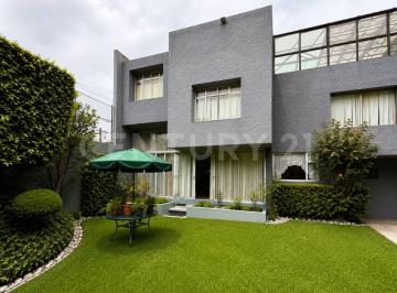 Casa · 334m² · 4 Recámaras · 4 Estacionamientos · Casa en Venta con Gran Potencial en Villa Verdún, Lomas de Guadalupe