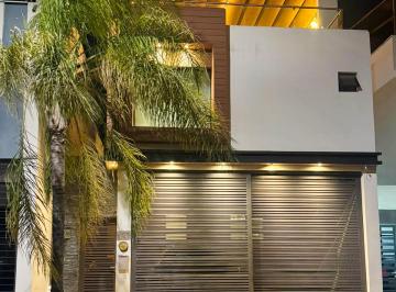 Casa de 3 habitaciones, Monterrey · Casa en Venta en Cumbres Cerradas de Cumbres Sector Contemporaneo