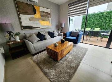 Casa · 135m² · 3 Recámaras · 2 Estacionamientos · Casa en Venta, en Zibata, Queretaro