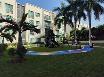 Departamento · 110m² · 3 Recámaras · 2 Estacionamientos · Renta de Departamento en Long Island, Cancún
