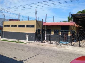Bodega comercial de 2 habitaciones, Mérida · Renta o Venta Bodega Comercial con Oficinas