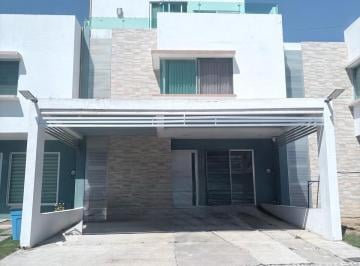 Casa · 184m² · Casa en Venta