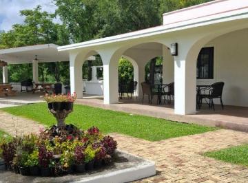 Quinta de 3 habitaciones, Santiago · Quinta en Venta, El Huajuquito en Santiago, Nuevo León