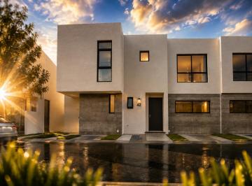 Casa de 3 habitaciones, El Marqués · Casa en Venta en El Marques Doza, El Mayorazgo - 3 Recámaras, Hermosa