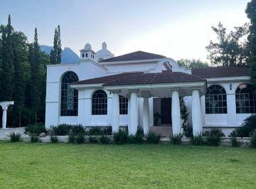 Quinta de 8 habitaciones, Santiago · Quinta en Venta en San Francisco, en Santiago, Nuevo León