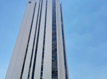 Departamento de 3 habitaciones, Guadalajara · Residencia en Las Alturas, con Carácter y Privilegio