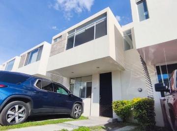 Casa de 3 habitaciones, Corregidora · Casa en Venta en Terranova, Corregidora – 3 Recámaras | $2,299,000