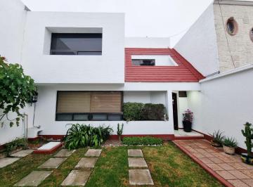 Casa de 3 habitaciones, Pachuca · Casa Semi Amueblada en Renta en Valle de San Javier Pachuca