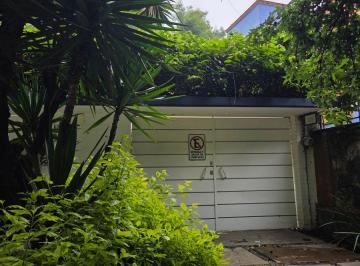 Casa uso de suelo de 3 habitaciones, Alvaro Obregón · Casa U Oficinas con Uso de Suelo. Guadalupe Inn. Muy Bien Ubicada. Entre Insurgentes y Revolución.