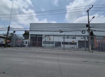 Nave industrial , Tultitlán · Renta Bodega Industrial con Oficinas Administrativas y Local Comercial