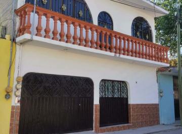 Casa de 5 habitaciones, Iguala de la Independencia · Casa Venta/ Renta, Recién Remodelada: 5 Cuartos (¡2 Independientes!)