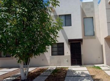 Casa en condominio · 82m² · 2 Recámaras · 2 Estacionamientos · Casa Amueblada en Renta | Rincones del Marques Maj - (4)