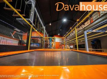 Local comercial , Monterrey · Traspaso Centro de Entretenimiento Infantil y Salón de Eventos