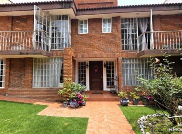 Casa de 4 habitaciones, Alvaro Obregón · Casa en Venta en Olivar de Los Padres en Calle Privada con Vigilancia
