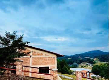 Casa de 2 habitaciones, Acaxochitlán · Bella de Casa de Campo en Acaxochitlan
