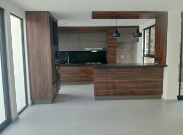 Casa · 230m² · 3 Recámaras · 2 Estacionamientos · Venta Casa Cañadas del Arroyo Corregidora, Qro