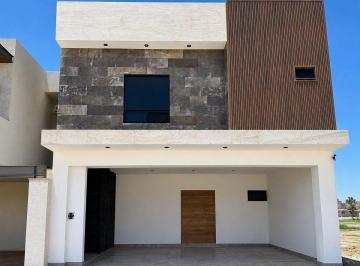 45162c43afeb2728f141519ca375b48da09da71c33cec552f67b815b1ef76050 · Pre - Venta Hermosas Casas en Los Portales / Blvd. La Nogalera, Torreón, Coahuila