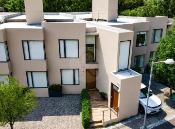 FACHADA.png · Casa en Condominio en Venta en Mayorazgos de Los Gigantes