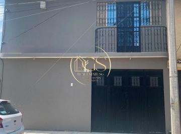 Casa · 126m² · 5 Recámaras · 2 Estacionamientos · Casa en Venta La Joya Celaya