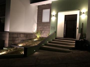 Casa de 4 habitaciones, Huixquilucan · Casa en Venta 3 Niveles Bosque Real